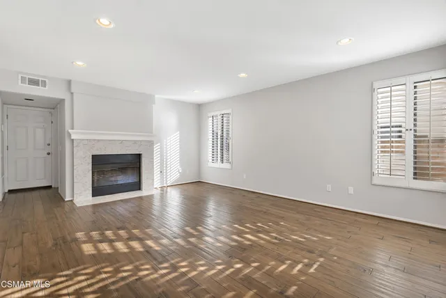 $6,000 | 487 Bernini Court, Oak Park, CA 91377