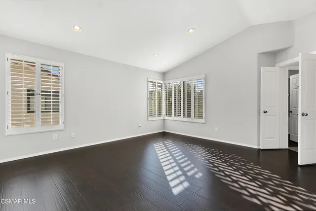 $6,000 | 487 Bernini Court, Oak Park, CA 91377