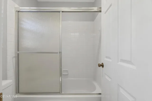 $6,000 | 487 Bernini Court, Oak Park, CA 91377