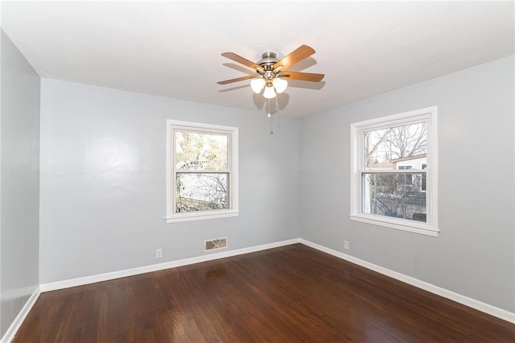 1426 Shawnee Road Indianapolis, IN 46260 - Photo 24 of 36 Gallery Image 24