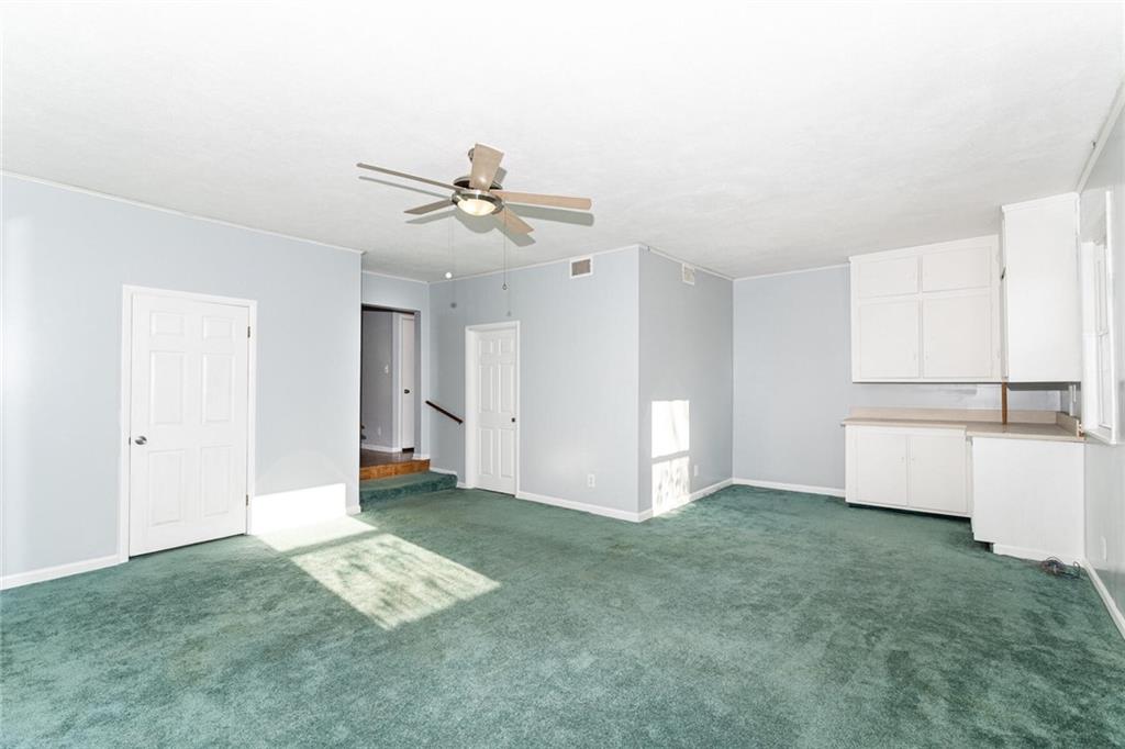 1426 Shawnee Road Indianapolis, IN 46260 - Photo 9 of 36 Gallery Image 9