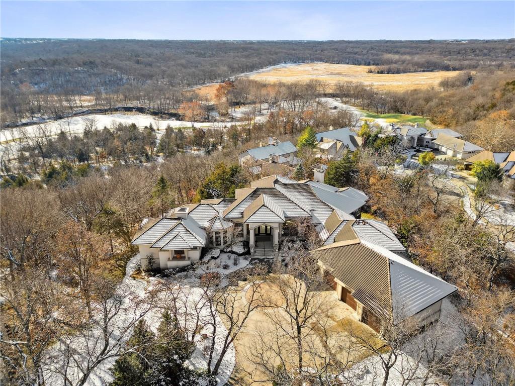 26724 West Greentree Court, Olathe, KS 66061 Compass