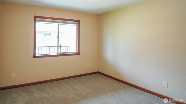 $450,000 | 520 11th Street Northeast, Unit 21, East Wenatchee, WA 98802