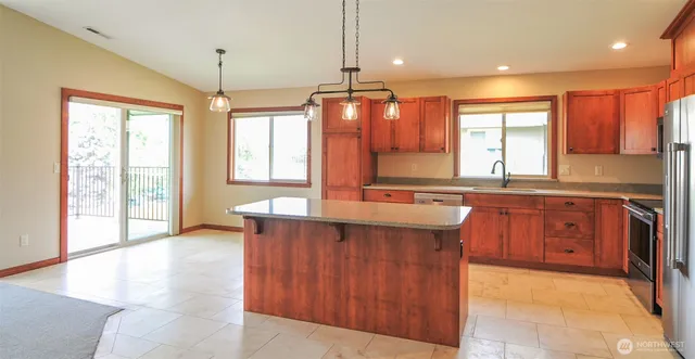 $450,000 | 520 11th Street Northeast, Unit 21, East Wenatchee, WA 98802