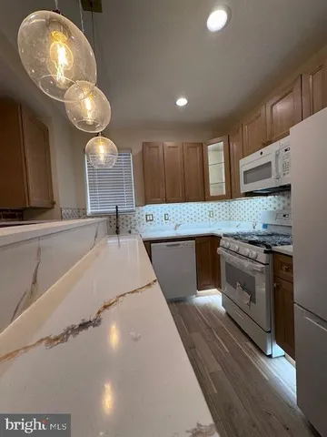 $2,950 | 832 South Kenwood Avenue, Baltimore, MD 21224