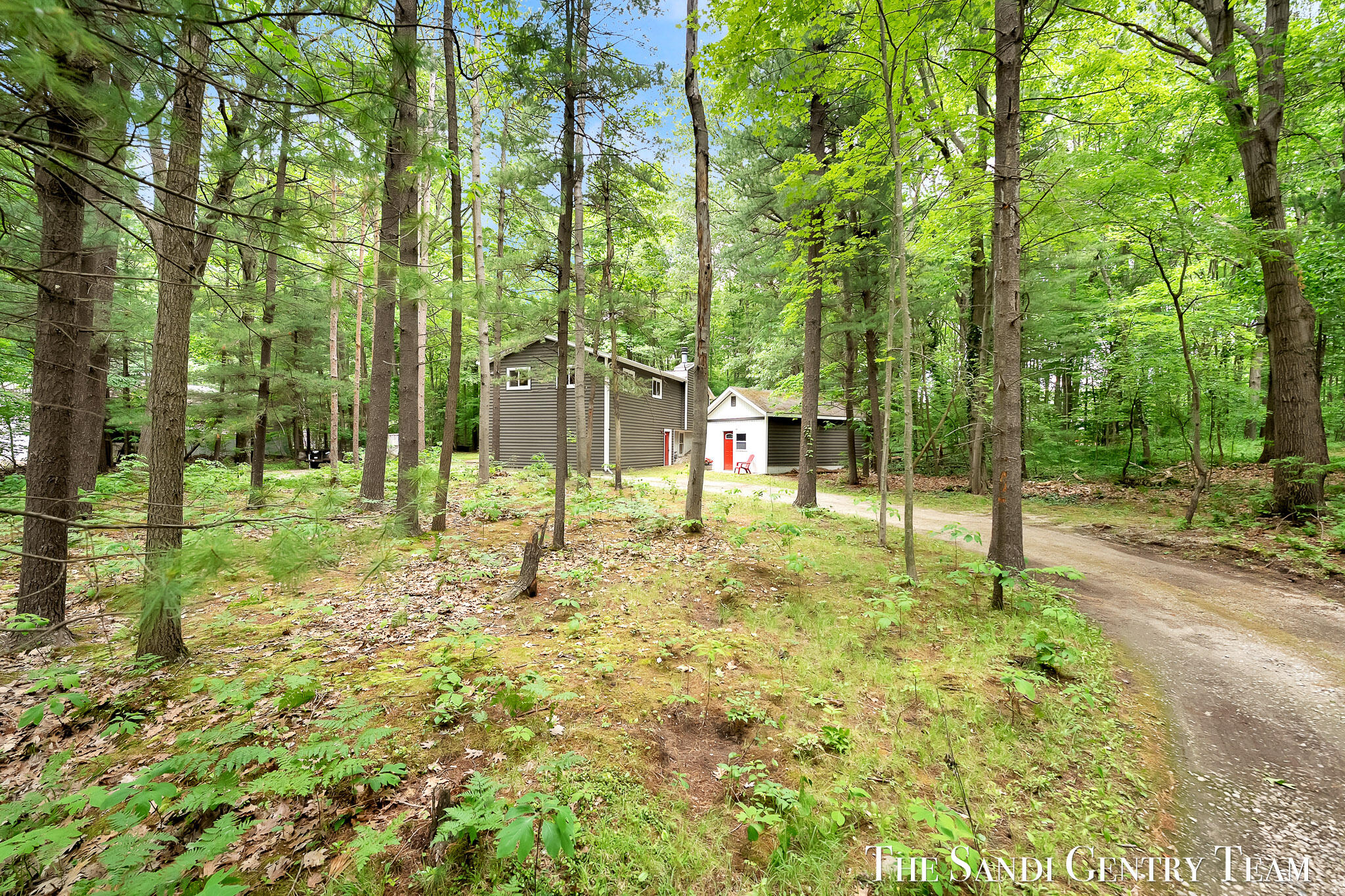 16393 Taft Street Spring Lake, MI 49456 - Photo 3 of 61 AIV00710