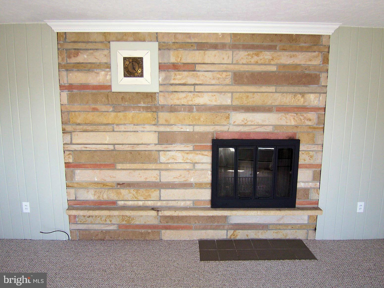 3926 West Chapel Road Aberdeen, MD 21001 - Photo 7 of 29 Living Room