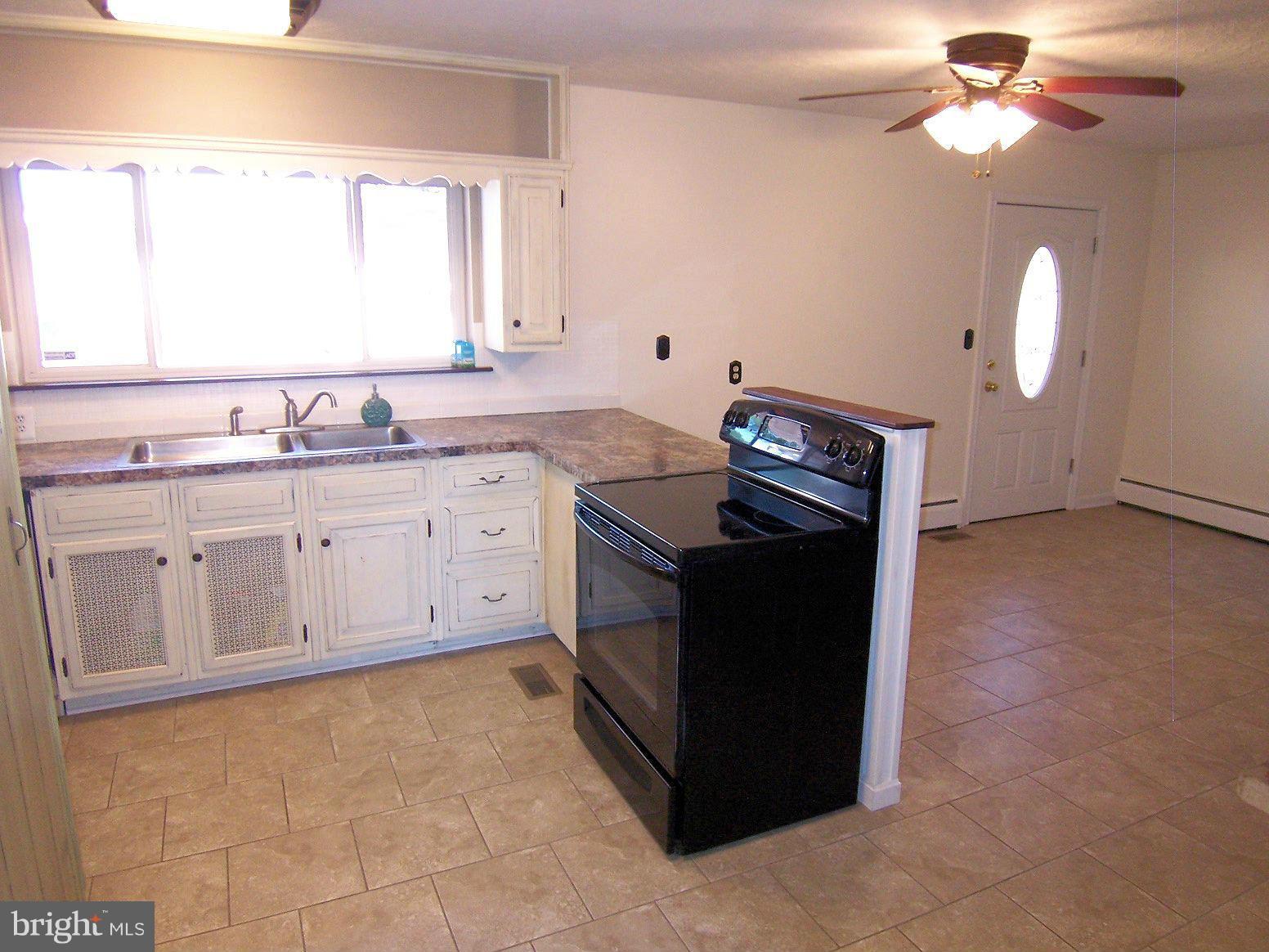 3926 West Chapel Road Aberdeen, MD 21001 - Photo 9 of 29 Kitchen