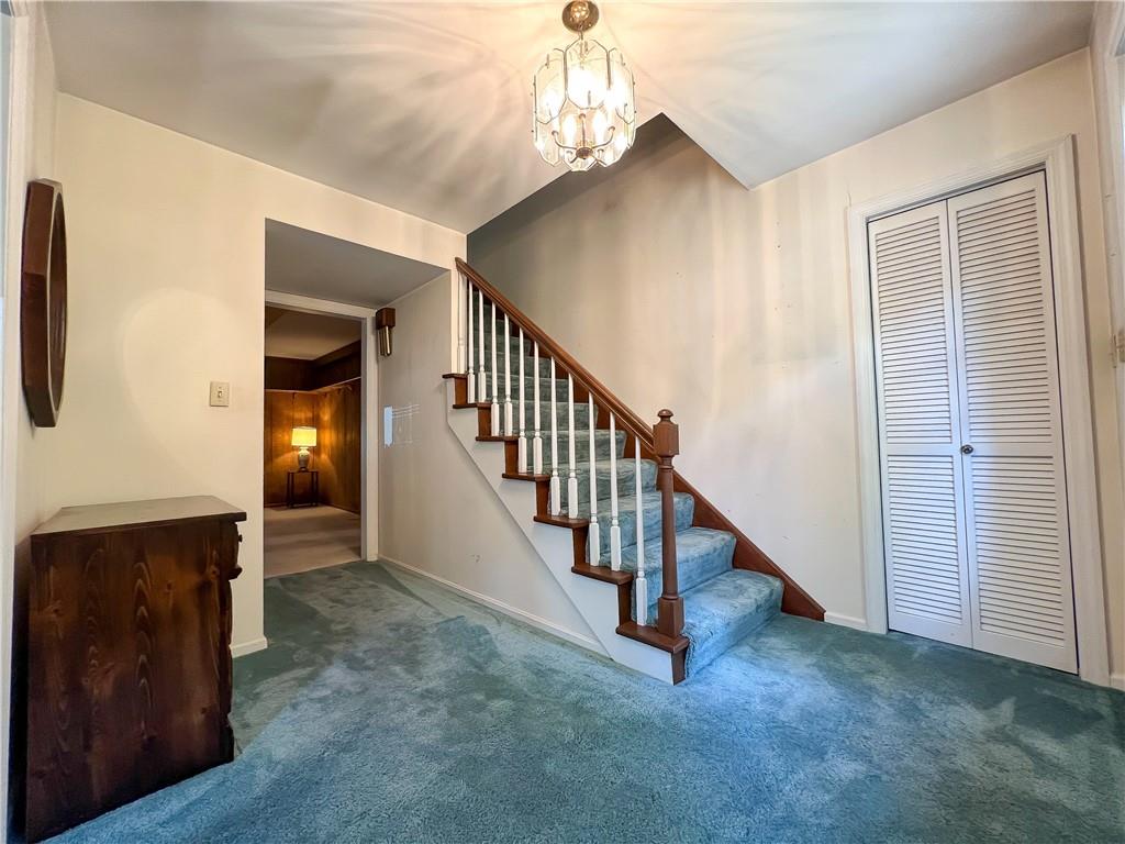 117 North Eberhart Road Butler, PA 16001 - Photo 3 of 21