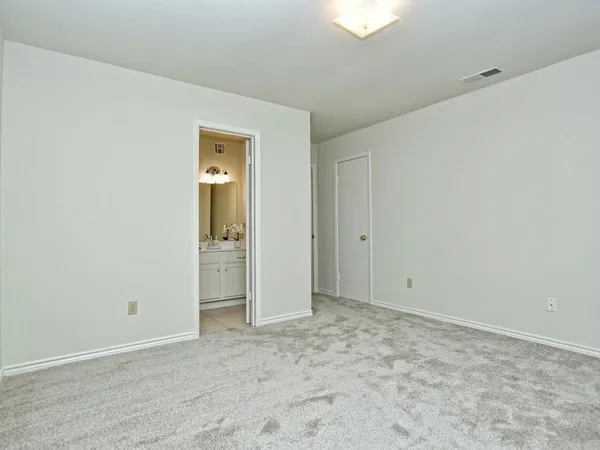 $1,600 | 4159 Steck Avenue, Unit 278, Austin, TX 78759