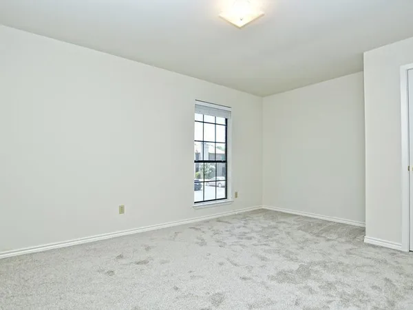 $1,600 | 4159 Steck Avenue, Unit 278, Austin, TX 78759