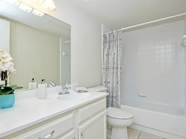 $1,600 | 4159 Steck Avenue, Unit 278, Austin, TX 78759
