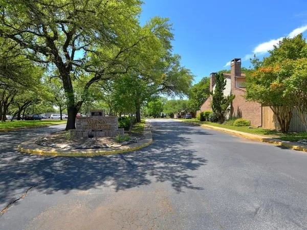 $1,600 | 4159 Steck Avenue, Unit 278, Austin, TX 78759