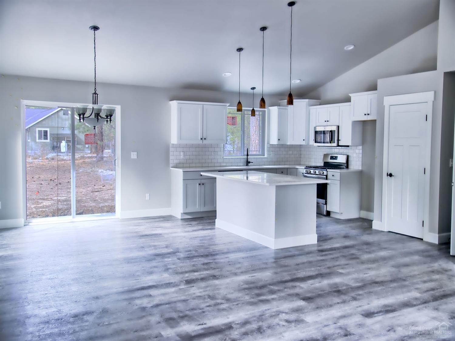 17006 Jacinto Road Bend, OR 97707 - Photo 12 of 24 Additional Photo