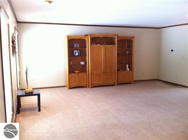 4797 Ridgewater Run Traverse City, MI 49685 - Photo 8 of 32 1744183-7.JPG