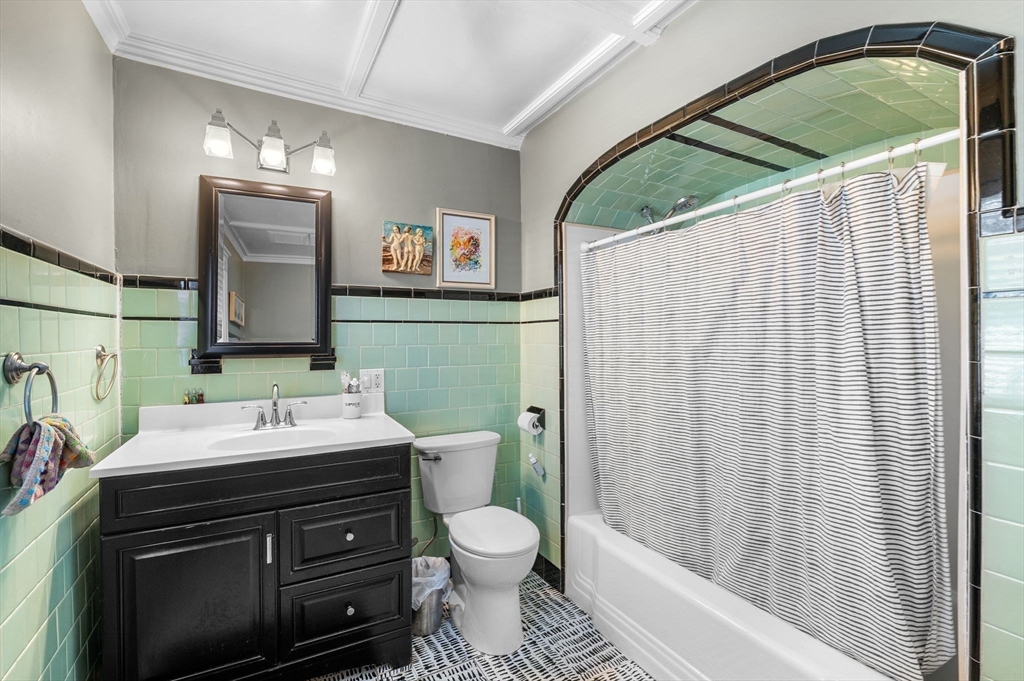 16 Wolcott Road, Unit 1 Lynn, MA 01902 - Photo 28 of 42 Gallery Image 28