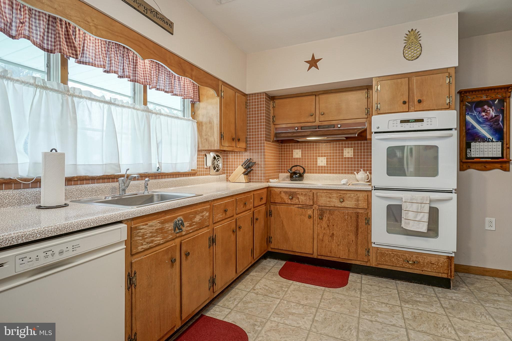 515 Clements Bridge Road Barrington, NJ 08007 - Photo 16 of 48