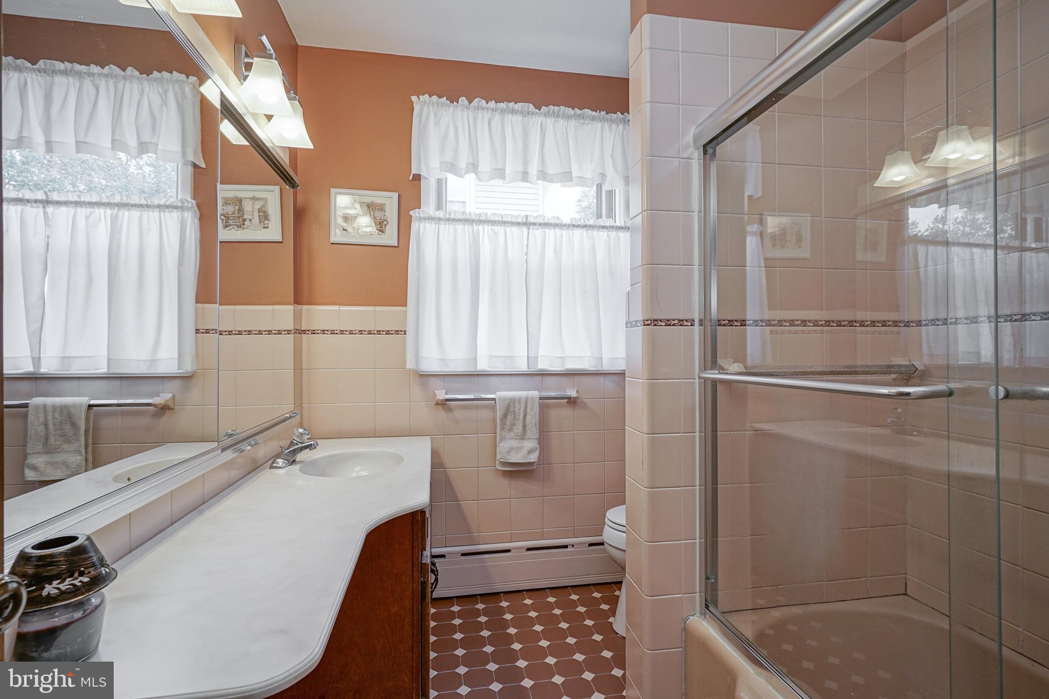 515 Clements Bridge Road Barrington, NJ 08007 - Photo 31 of 48