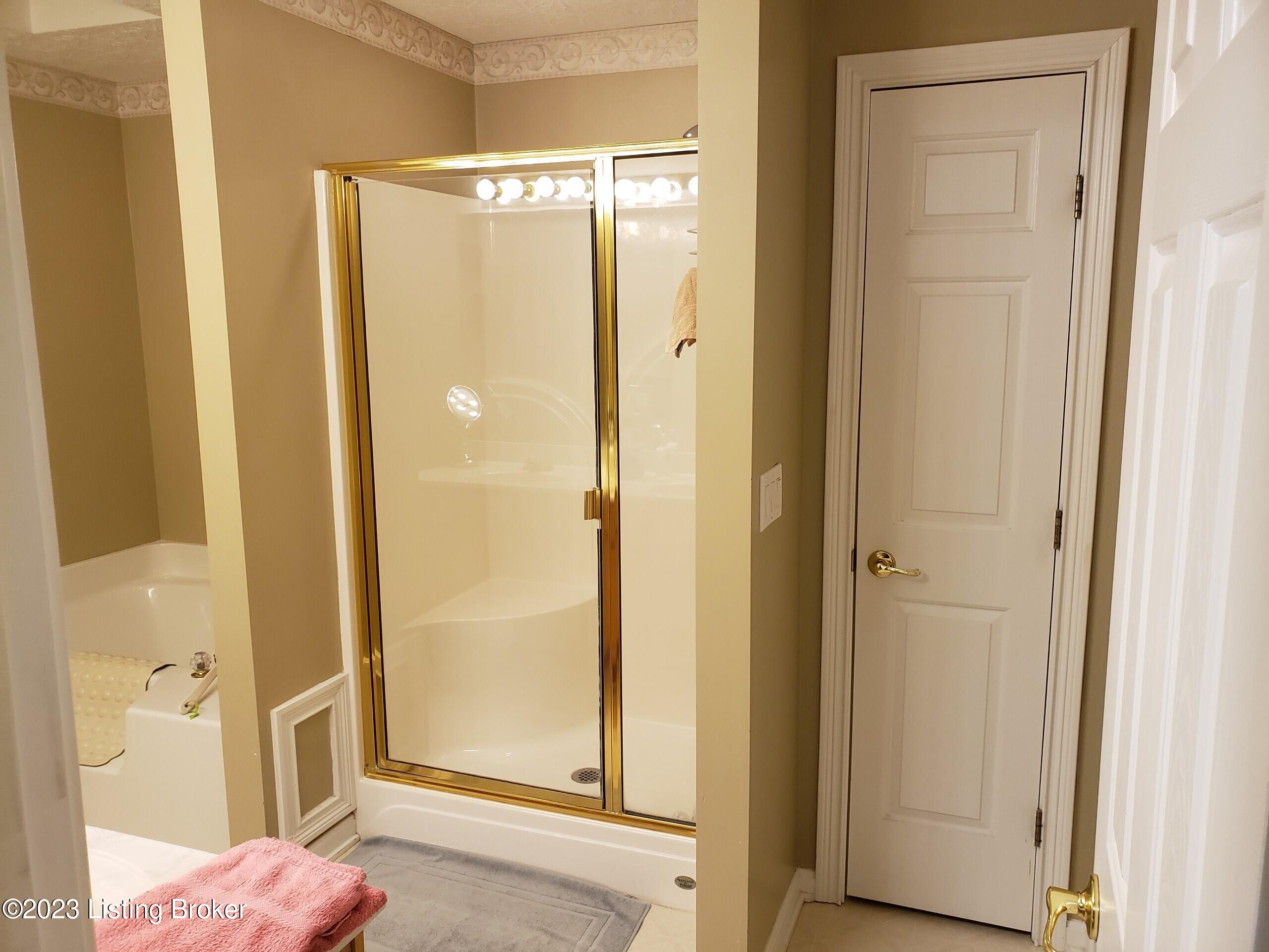8703 Rambo Court Louisville, KY 40228 - Photo 18 of 27 Attachment