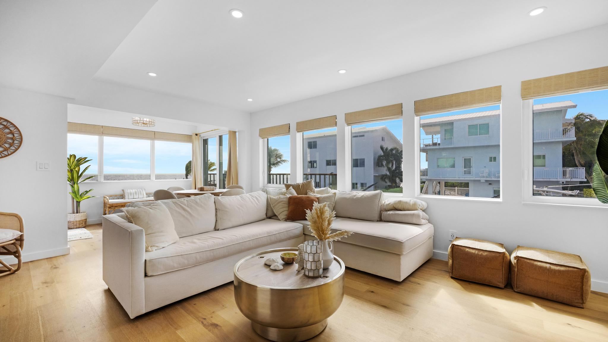 704 Grouper Lane Key Largo, FL 33037 - Photo 11 of 26 Interior 4