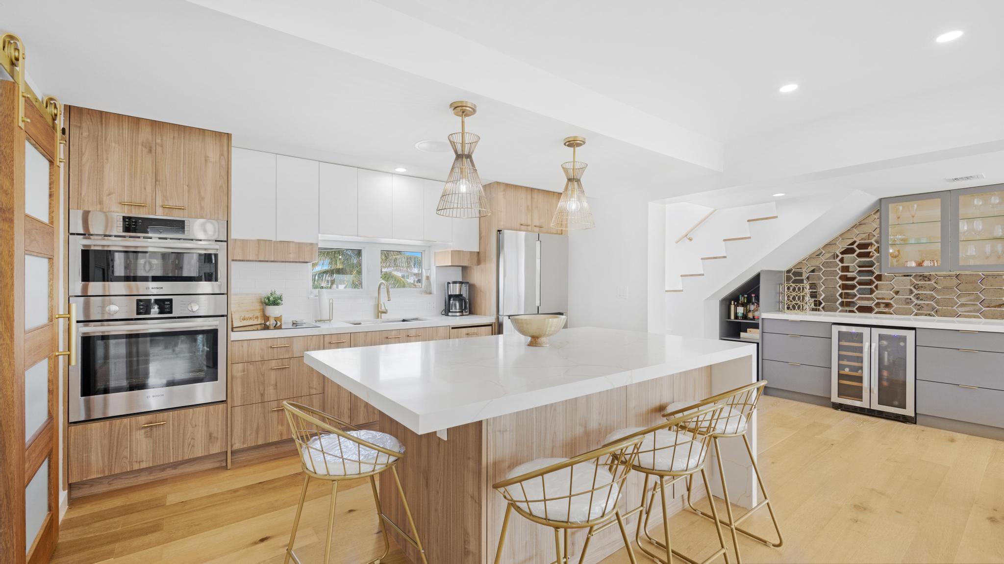 704 Grouper Lane Key Largo, FL 33037 - Photo 13 of 26 Interior 1