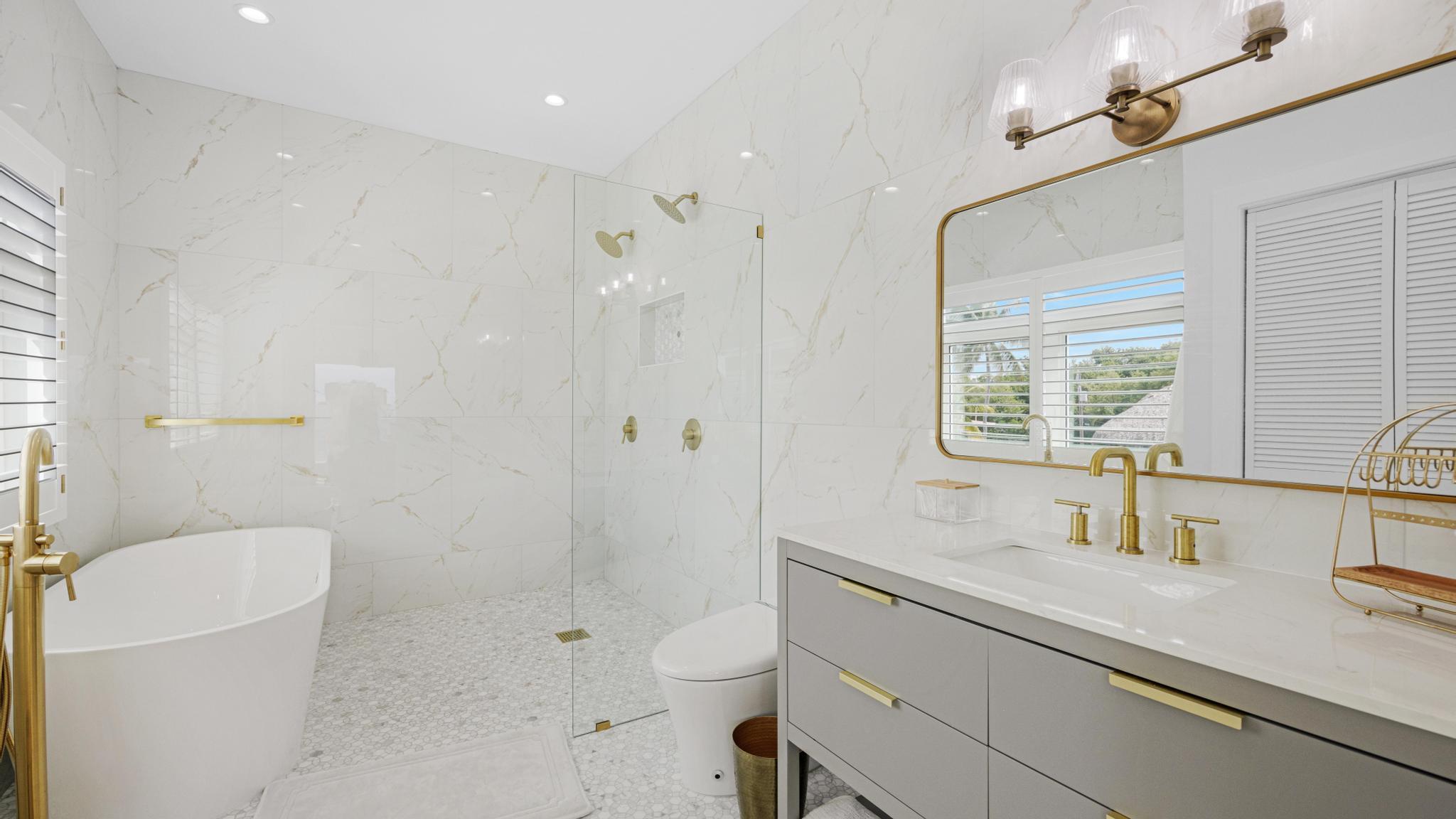 704 Grouper Lane Key Largo, FL 33037 - Photo 24 of 26 Interior 7