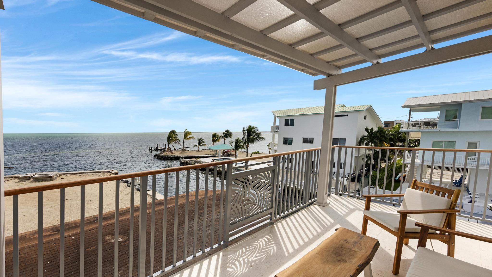 704 Grouper Lane Key Largo, FL 33037 - Photo 7 of 26 Exterior 9