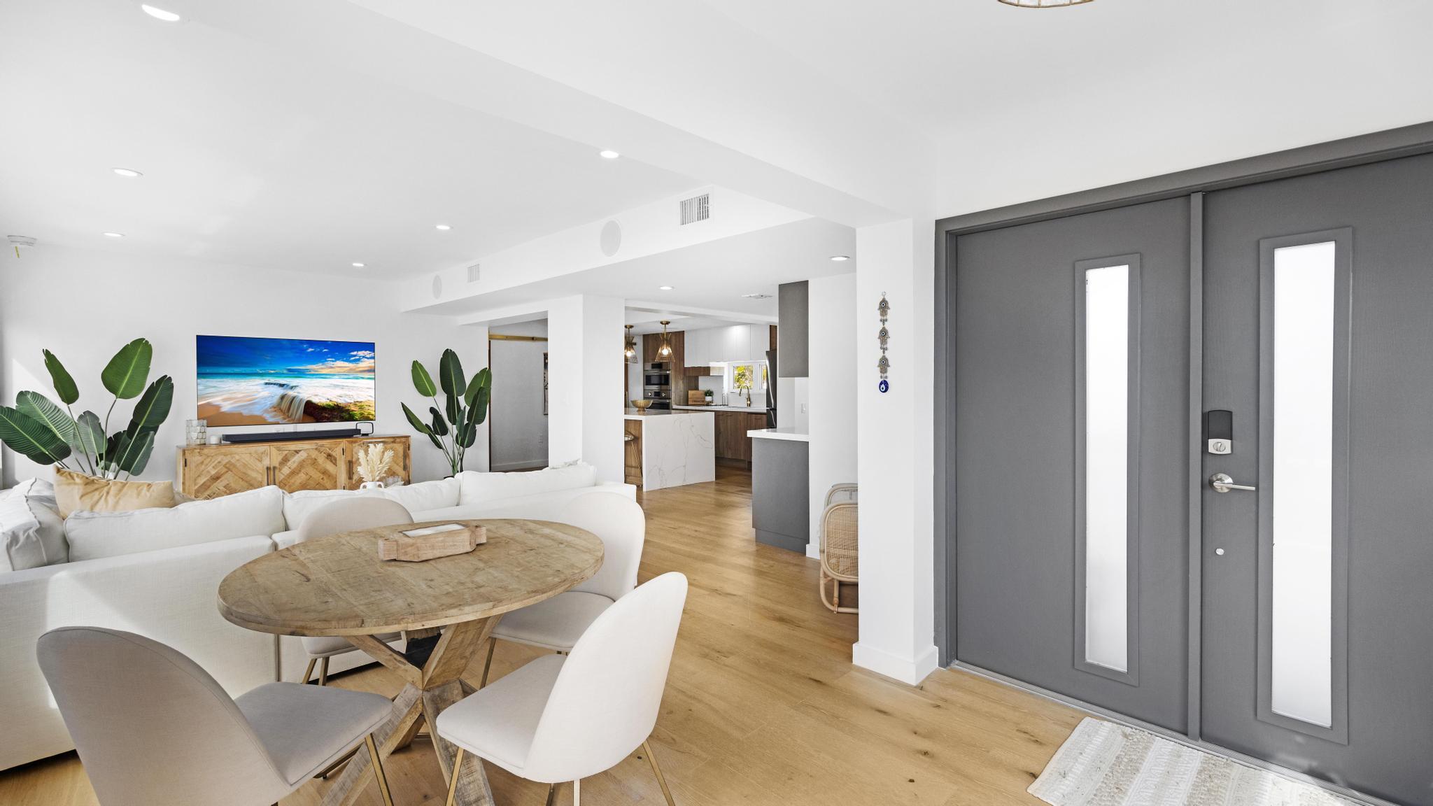 704 Grouper Lane Key Largo, FL 33037 - Photo 9 of 26 Interior 5a