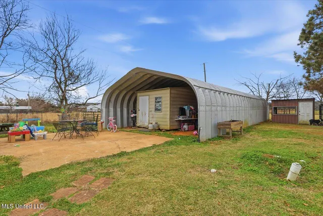 $499,000 | 389 Moss Road, Canton, MS 39046