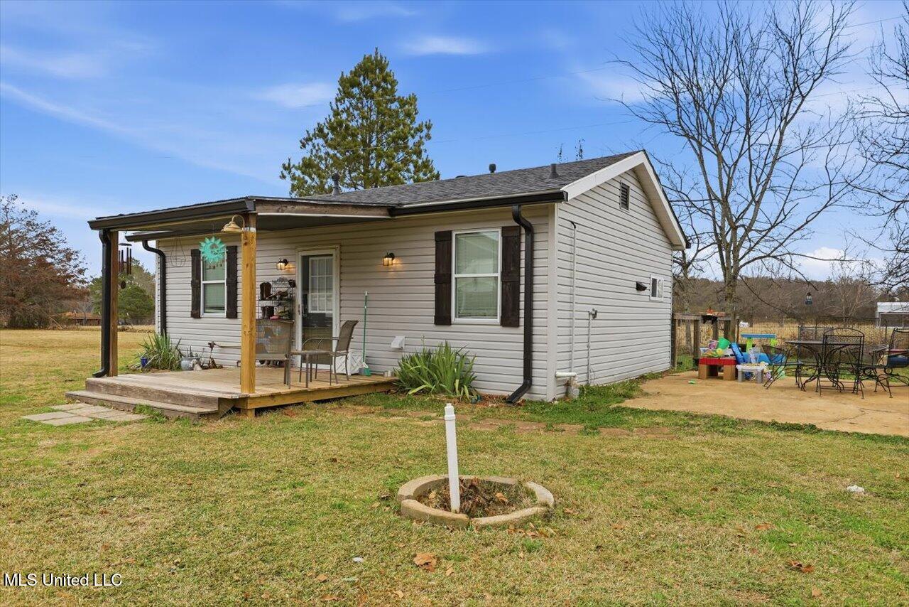389 Moss Road Canton, MS 39046 - Photo 44 of 46 08-389 Moss Rd _ Home Tours MS