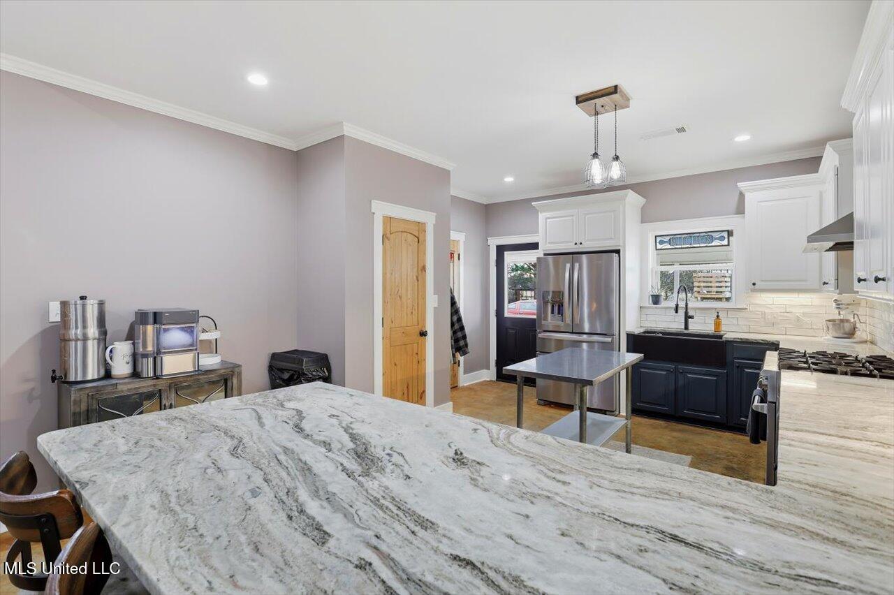 389 Moss Road Canton, MS 39046 - Photo 5 of 46 19-389 Moss Rd _ Home Tours MS