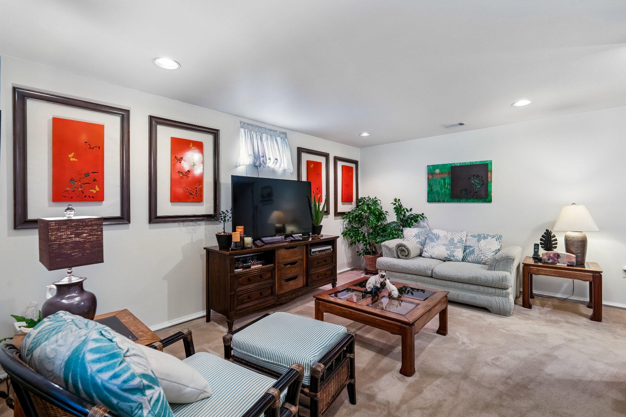 9505 Bald Hill Road Mitchellville, MD 20721 - Photo 29 of 39 Lower level sitting area.