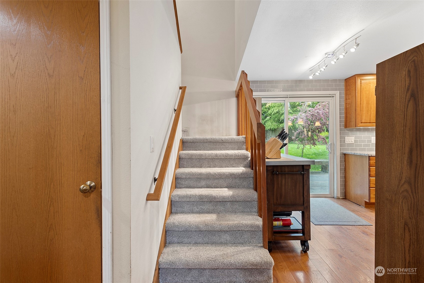 208 North Waugh Road Mount Vernon, WA 98273 - Photo 15 of 32 Gallery Image 15