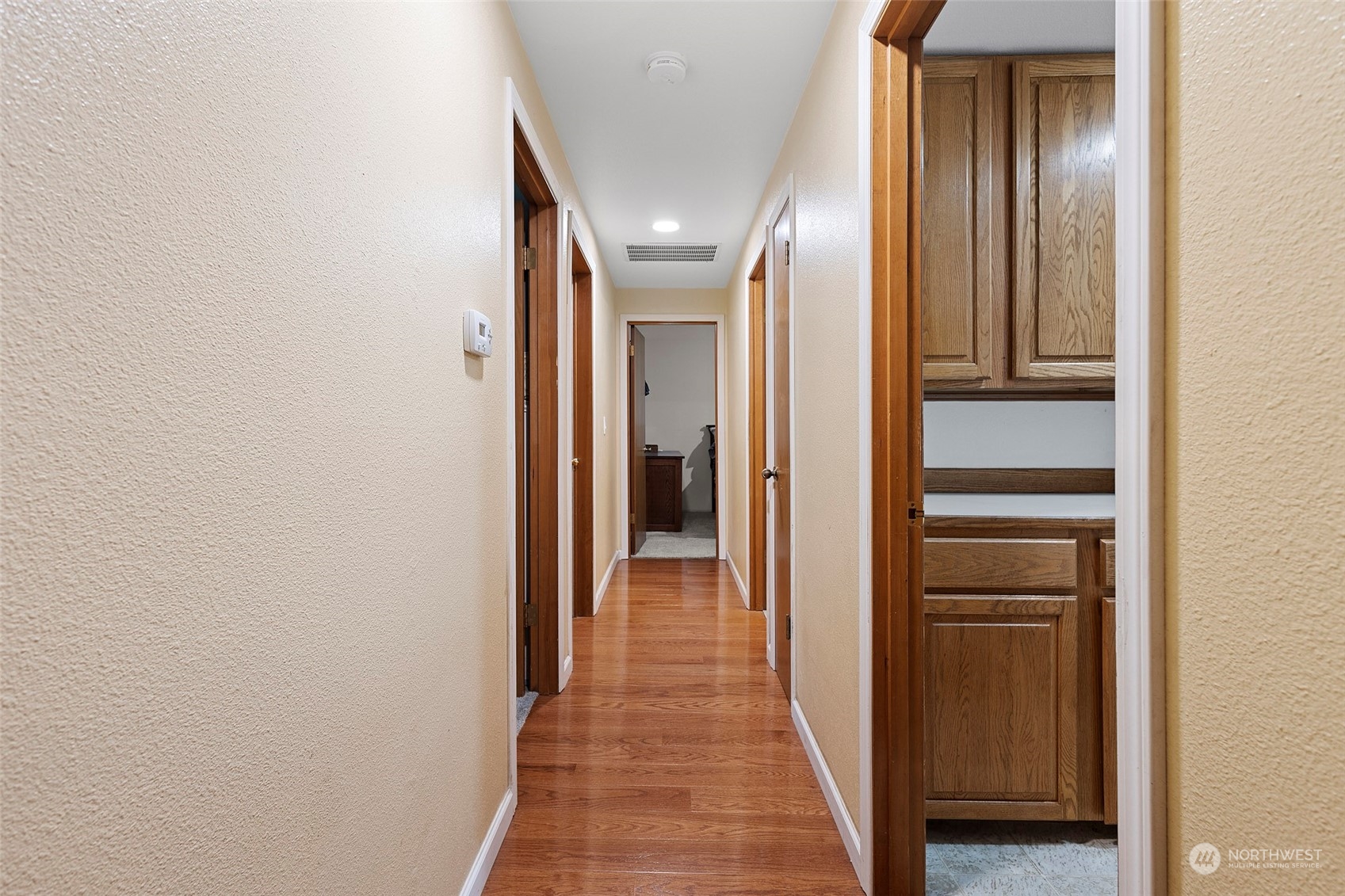 208 North Waugh Road Mount Vernon, WA 98273 - Photo 20 of 32 Gallery Image 20