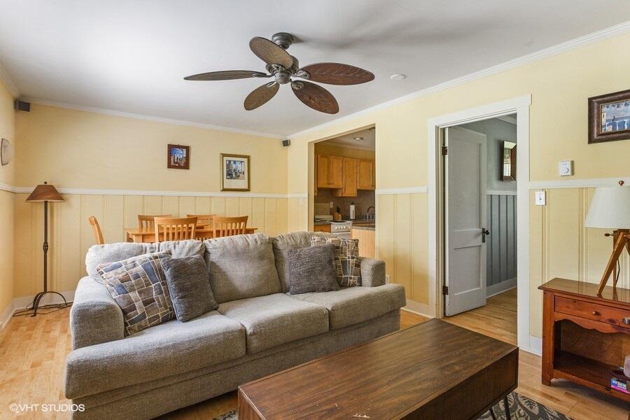 15657 Lakeshore Road, Unit 2 Union Pier, MI 49129 - Photo 3 of 19 Living Area
