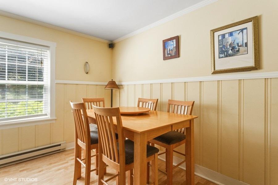 15657 Lakeshore Road, Unit 2 Union Pier, MI 49129 - Photo 8 of 19 Dining Area
