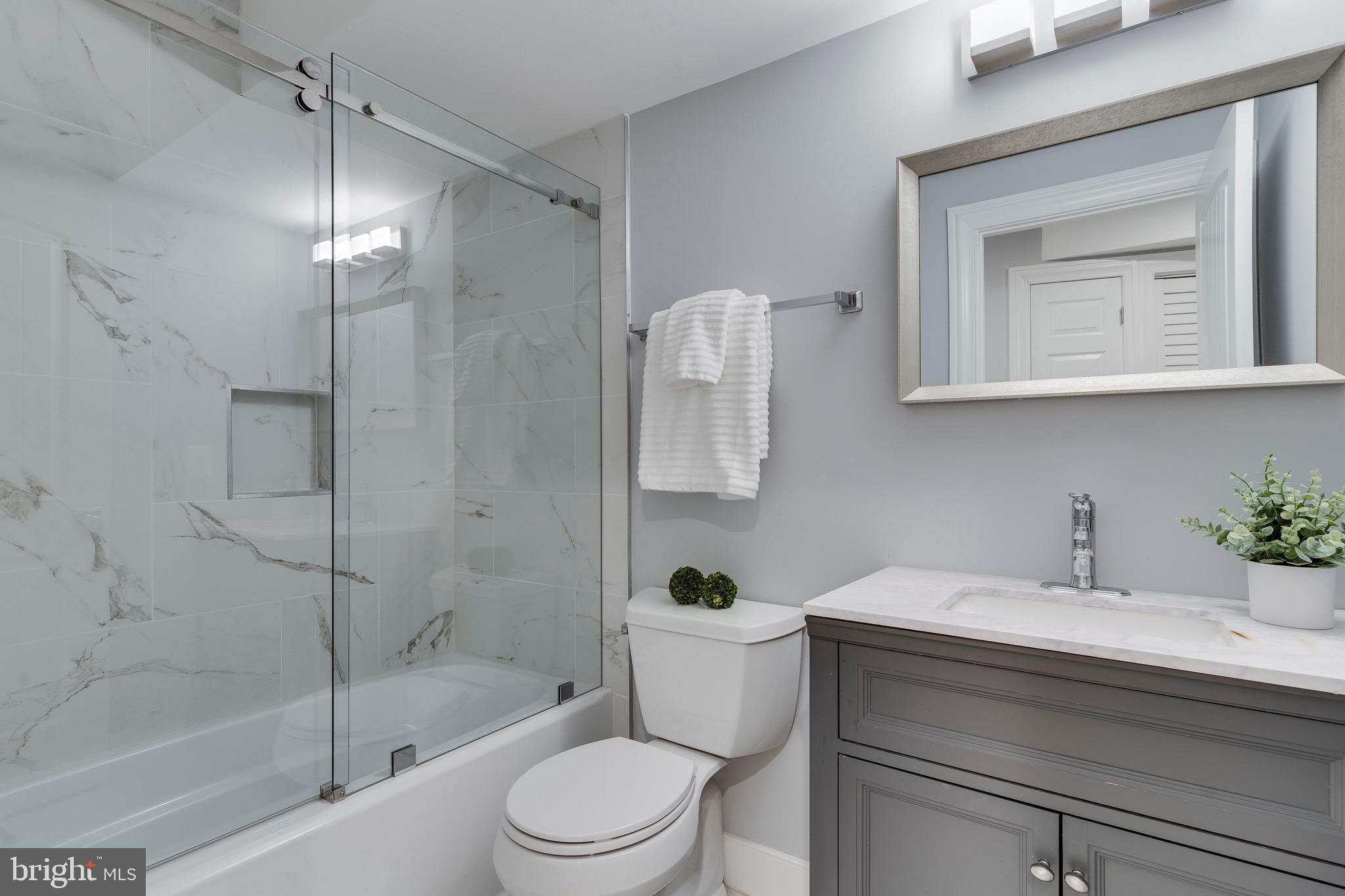 6 R Street Northwest, Unit 101 Washington, DC 20001 - Photo 33 of 54 Gallery Image 33