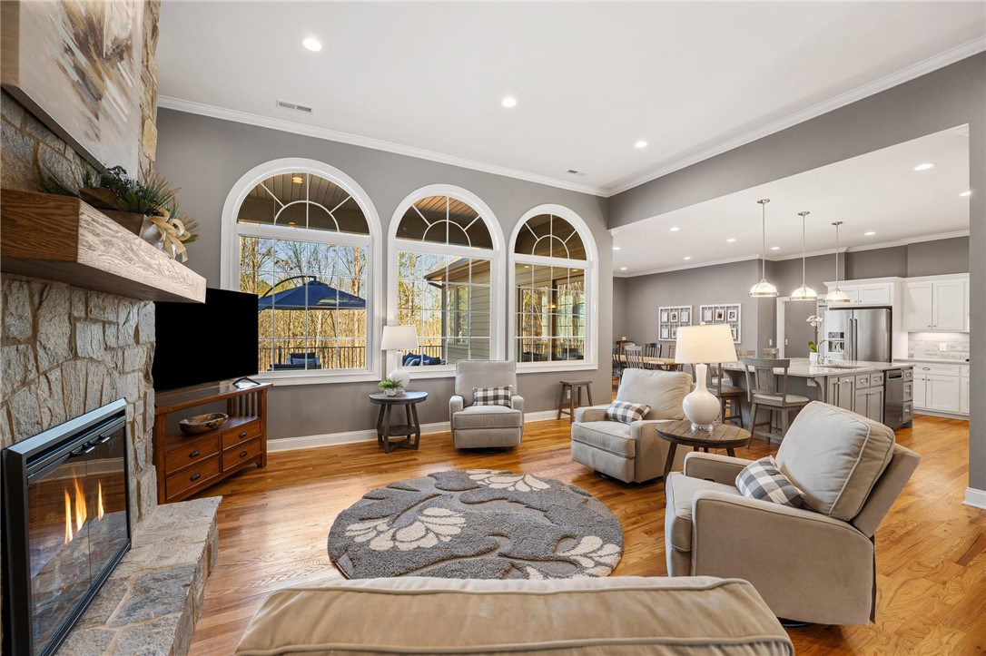 406 Nesting Pine Court Seneca, SC 29672 - Photo 11 of 50