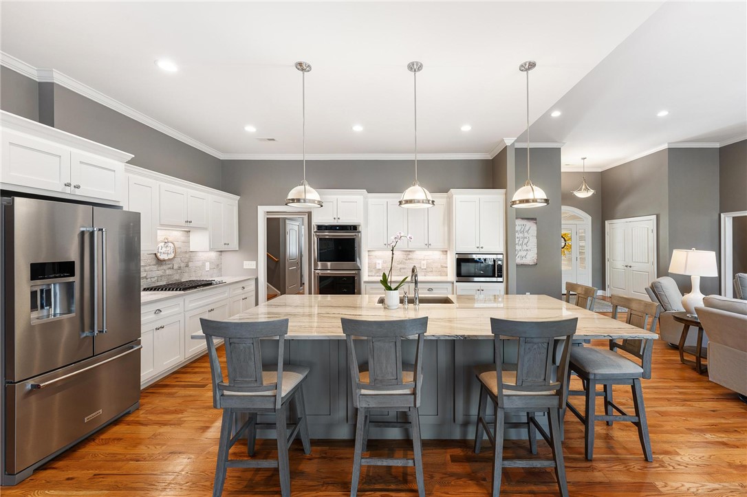 406 Nesting Pine Court Seneca, SC 29672 - Photo 15 of 50