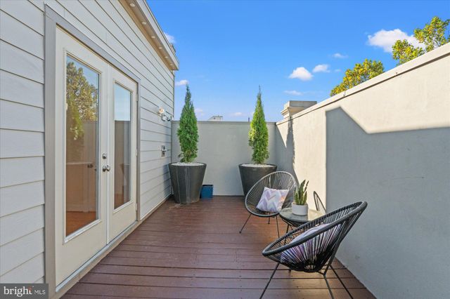 $899,000 | 74 Adams Street Northwest, Unit 3, Washington, DC 20001