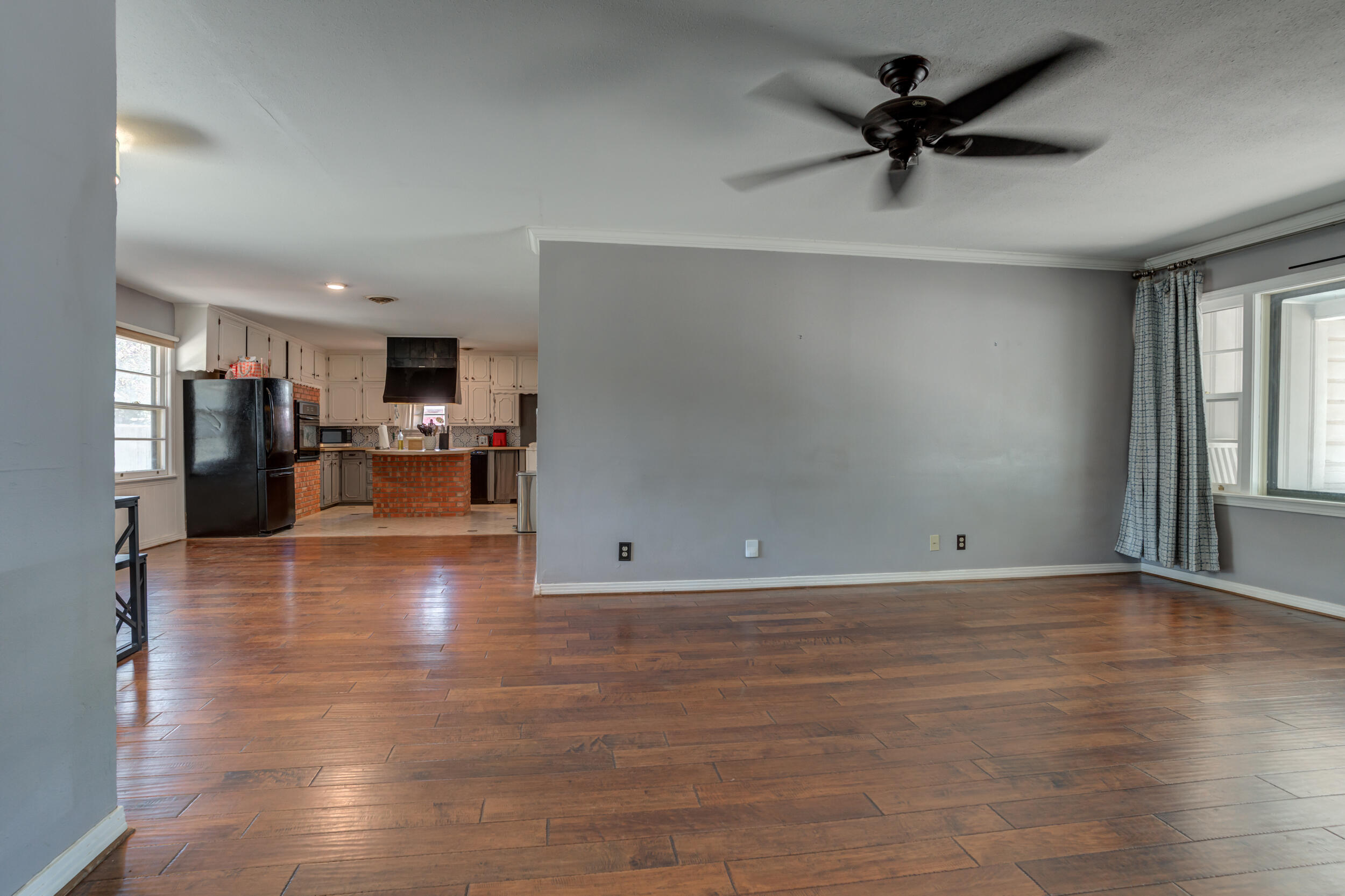 3605 41st Street Lubbock, TX 79413 - Photo 10 of 46 DSC05484_5_6_7_8