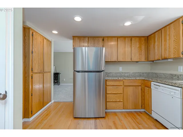 $644,900 | 20182 Southwest Tillamook Court, Tualatin, OR 97062