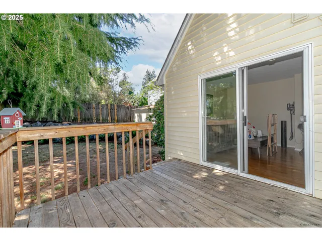 $644,900 | 20182 Southwest Tillamook Court, Tualatin, OR 97062