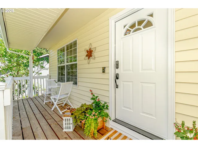 $644,900 | 20182 Southwest Tillamook Court, Tualatin, OR 97062