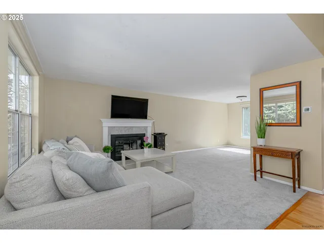 $644,900 | 20182 Southwest Tillamook Court, Tualatin, OR 97062