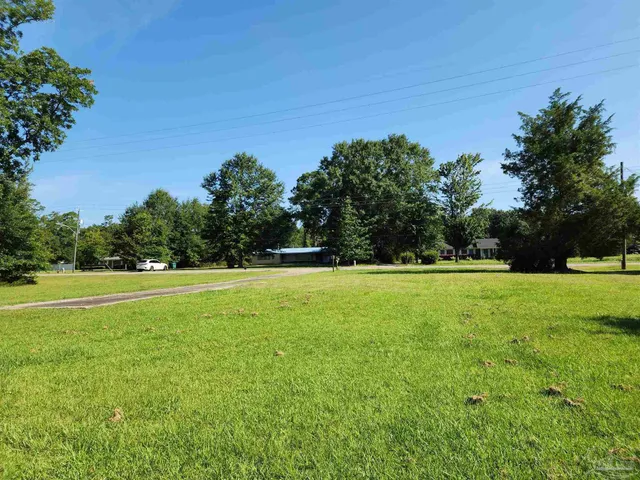 $14,900 | 510 McRae Street, Atmore, AL 36502