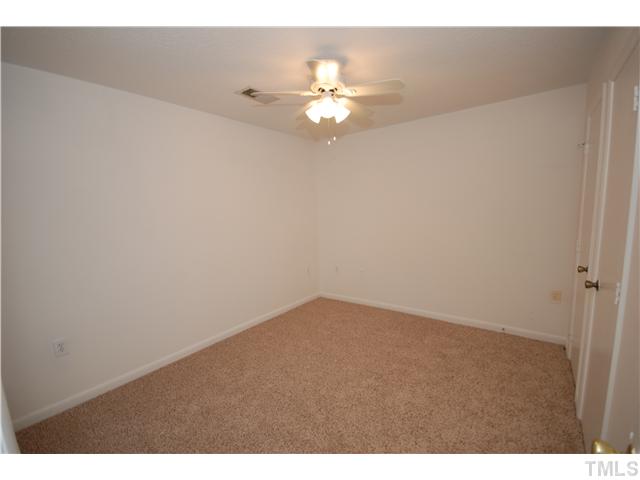 1420 Collegiate Circle, Unit 202 Raleigh, NC 27606 - Photo 12 of 25 Gallery Image 12