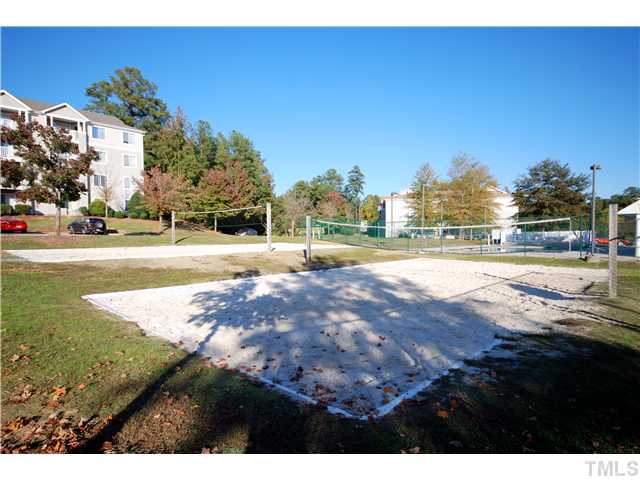 1420 Collegiate Circle, Unit 202 Raleigh, NC 27606 - Photo 25 of 25 Gallery Image 25