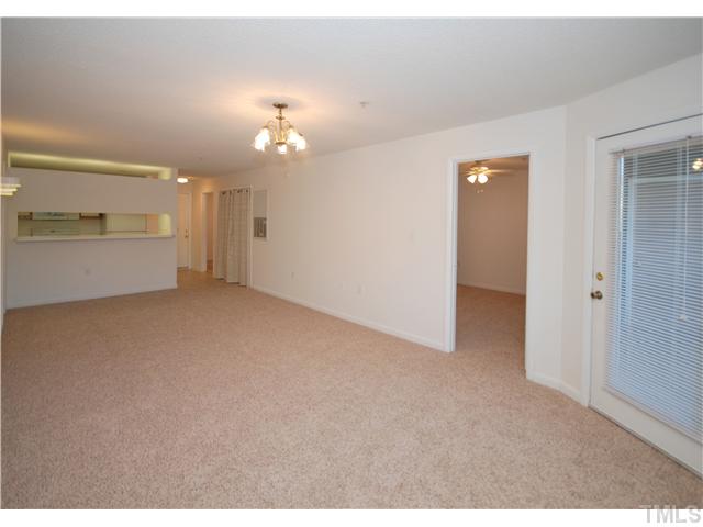 1420 Collegiate Circle, Unit 202 Raleigh, NC 27606 - Photo 6 of 25 Gallery Image 6