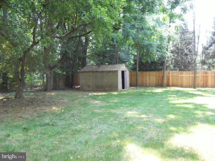 857 Nathan Hale Road Berwyn, PA 19312 - Photo 16 of 17 Exterior Back
